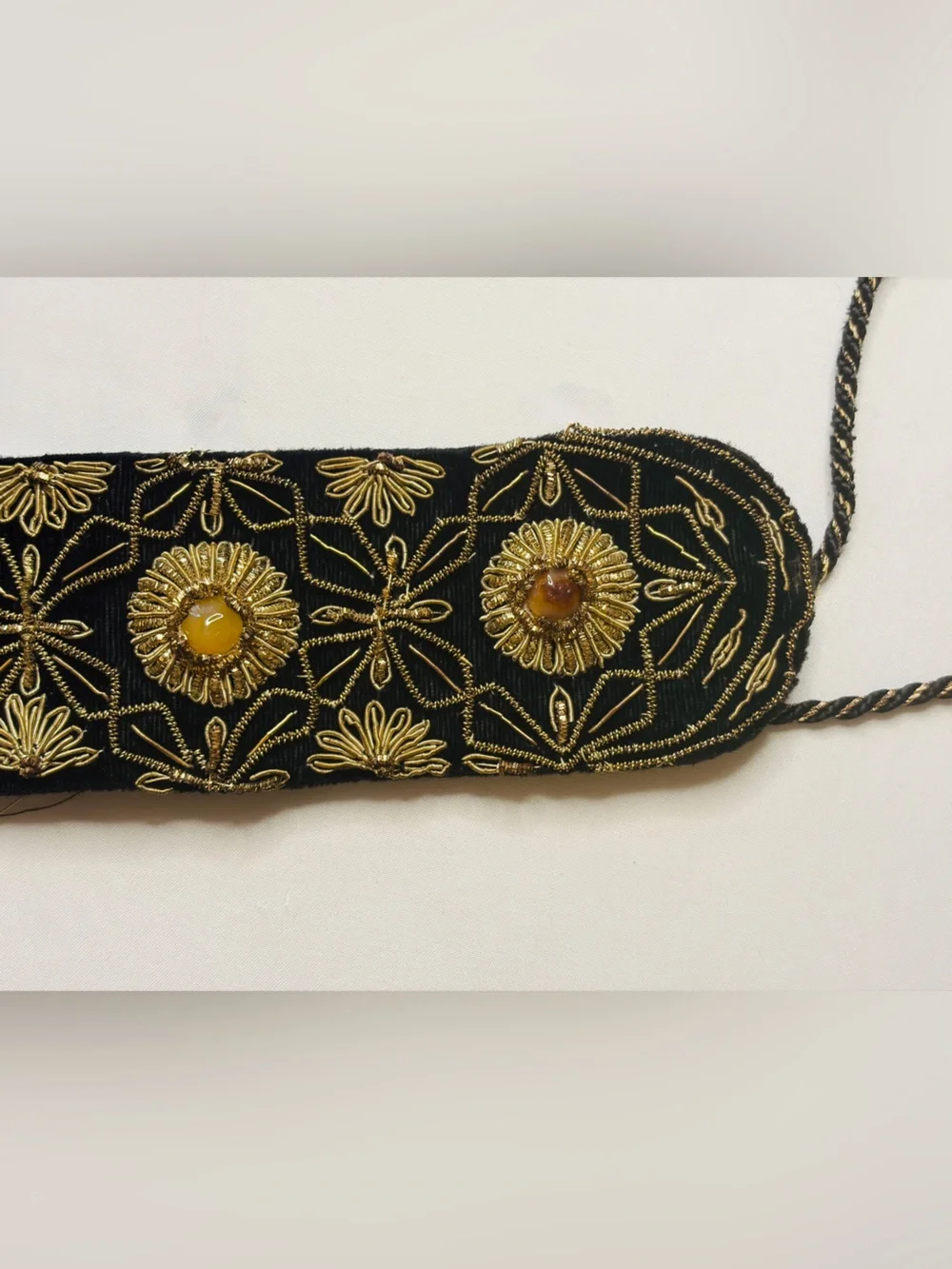 Rare VTG 70s Velvet Zardozi Cinch Belt ✨ Agate Stones & Gold Embroidery